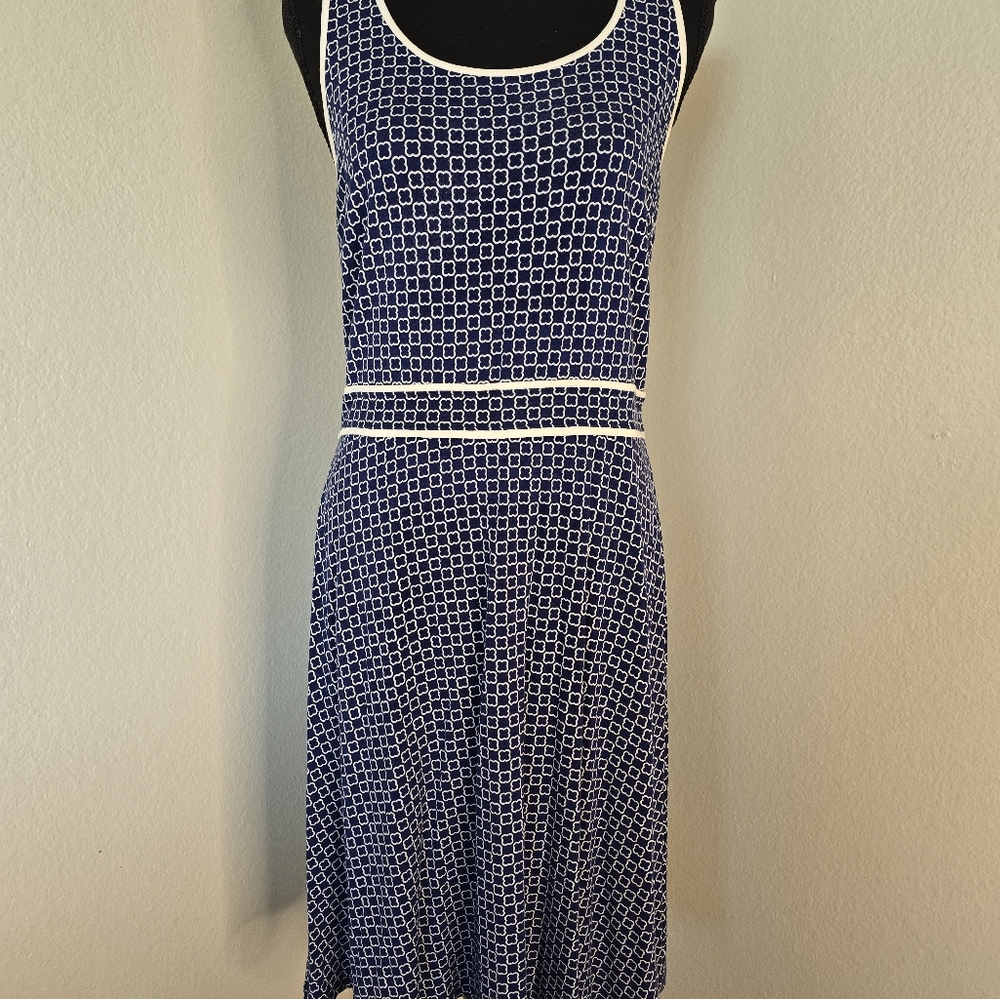 Ann Taylor Navy Blue & White Printed Sleeveless Dress Size M